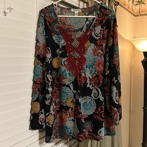 Dressbarn butterfly floral top, 2X, blue, red, orange, flowy sleeves